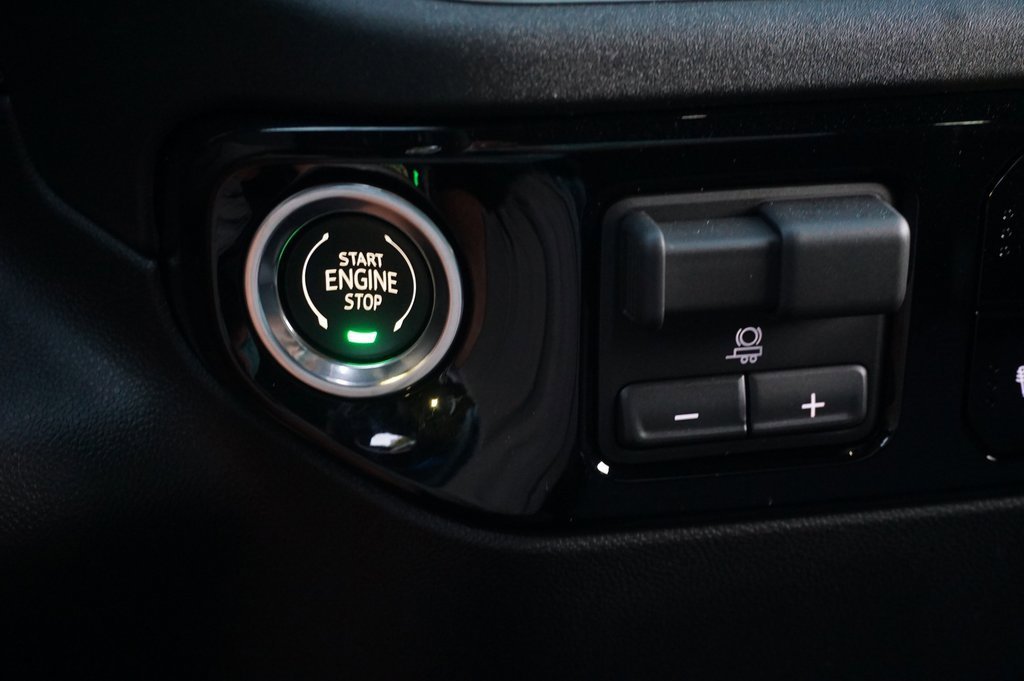 2026 Chevrolet Silverado 1500 RST photo 15