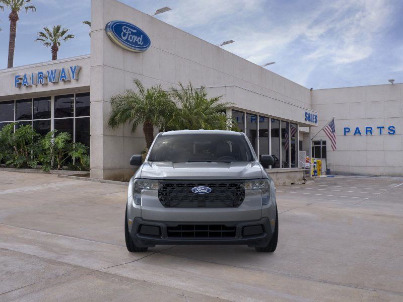2025 Ford Maverick XLT photo 4