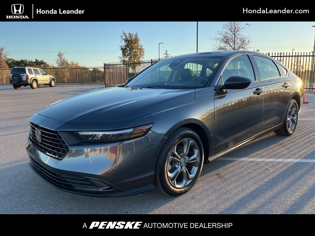 2024 Honda Accord EX's photo