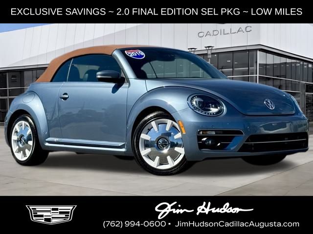 2019 Volkswagen Beetle SE's photo