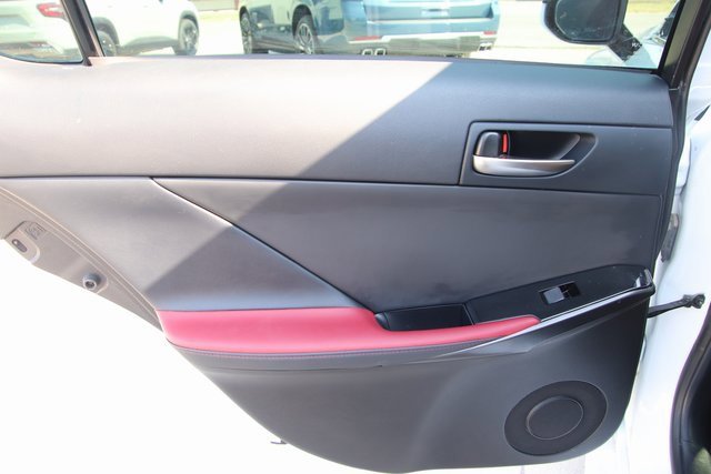 2024 Lexus IS 350 F SPORT photo 28