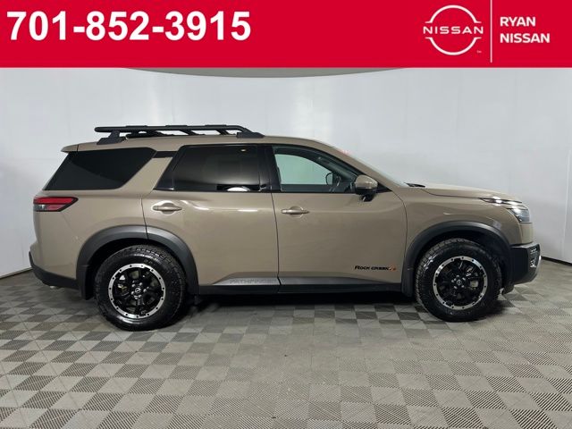 2024 Nissan Pathfinder Rock Creek photo 3