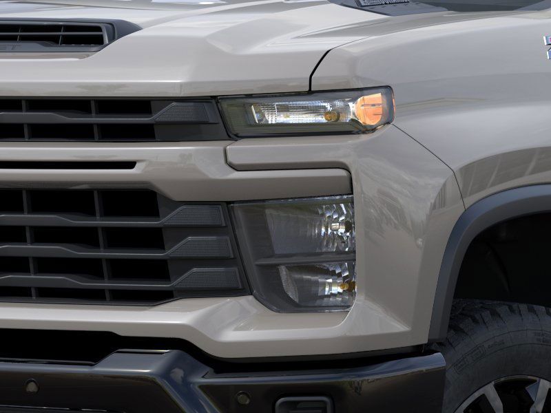 2026 Chevrolet Silverado 2500HD Custom photo 10