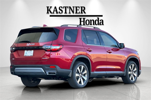 2025 Honda Pilot Touring photo 3
