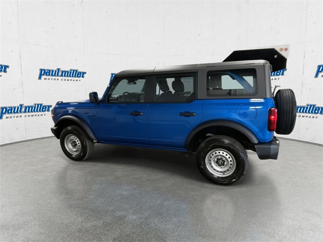 2025 Ford Bronco Base photo 7