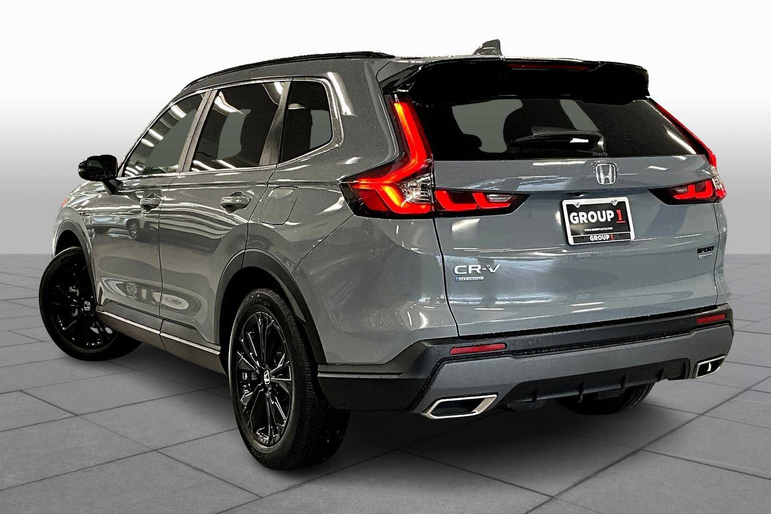 2025 Honda CR-V Hybrid Sport Touring photo 10
