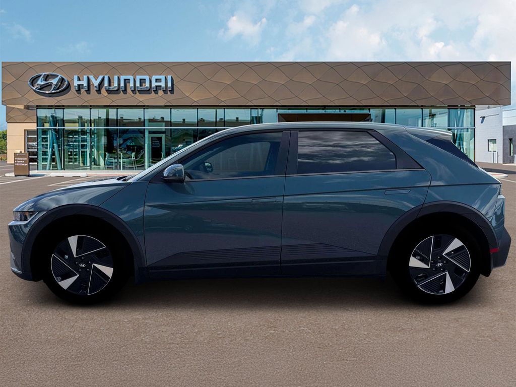2026 Hyundai Ioniq 5 SEL photo 3