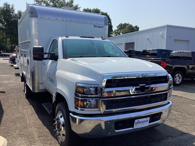 2024 Chevrolet Silverado 4500 Medium Duty Chassis Cab 1LT's photo