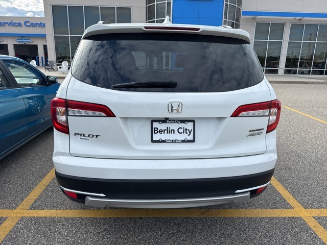 2021 Honda Pilot Touring photo 4
