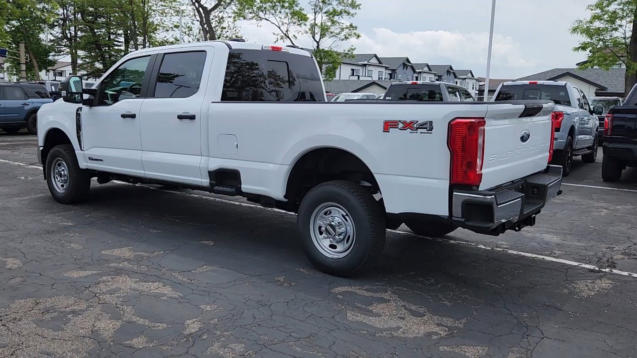 2025 Ford F-250 XL photo 4