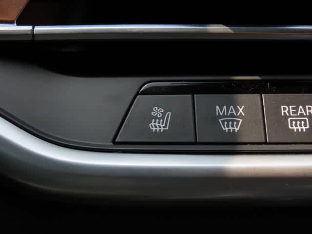2023 Bmw X5 M50i photo 18