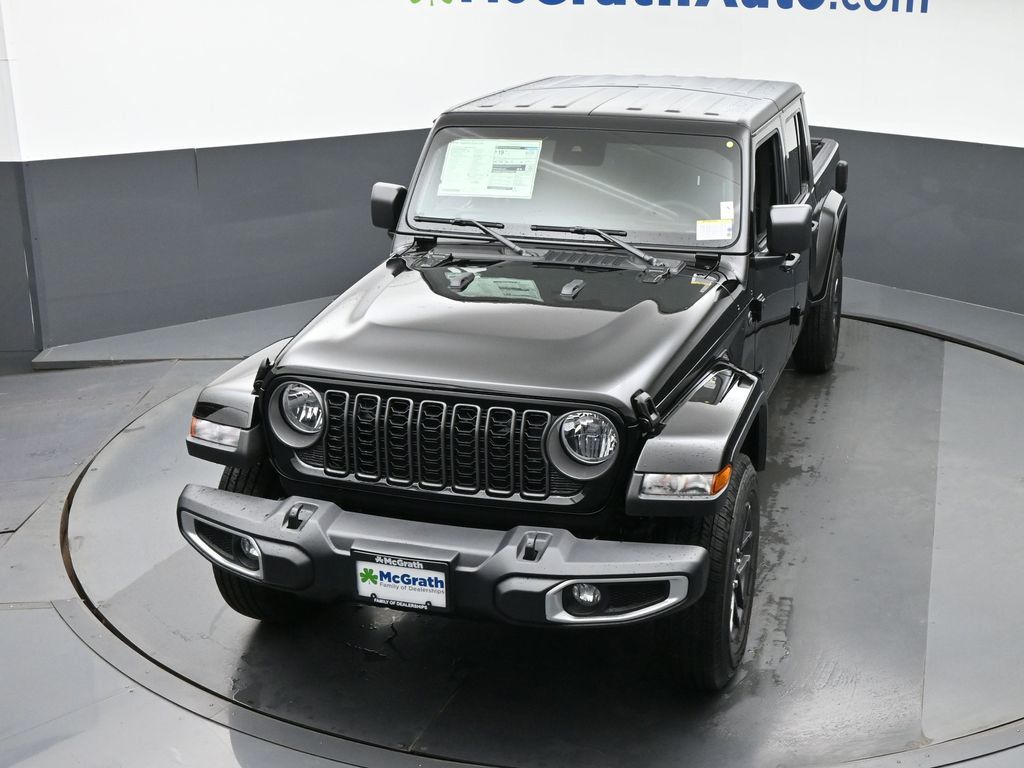 2025 Jeep Gladiator Sport S photo 21