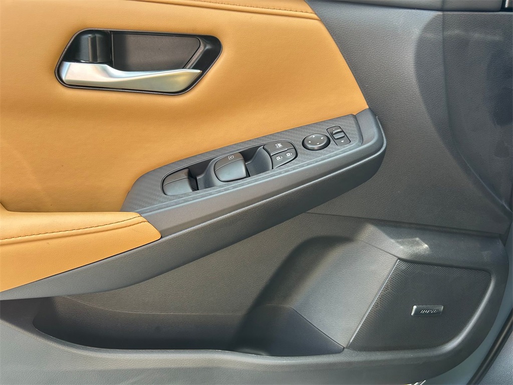 2025 Nissan Sentra SV photo 7
