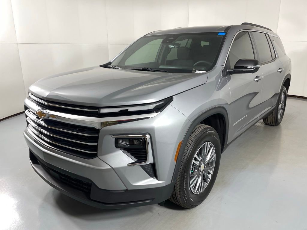 2026 Chevrolet Traverse photo 4