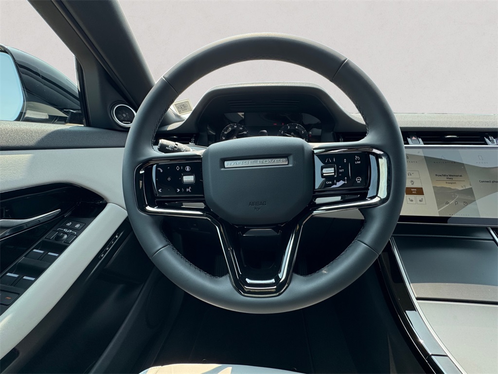 2026 Land Rover Range Rover Evoque S photo 12