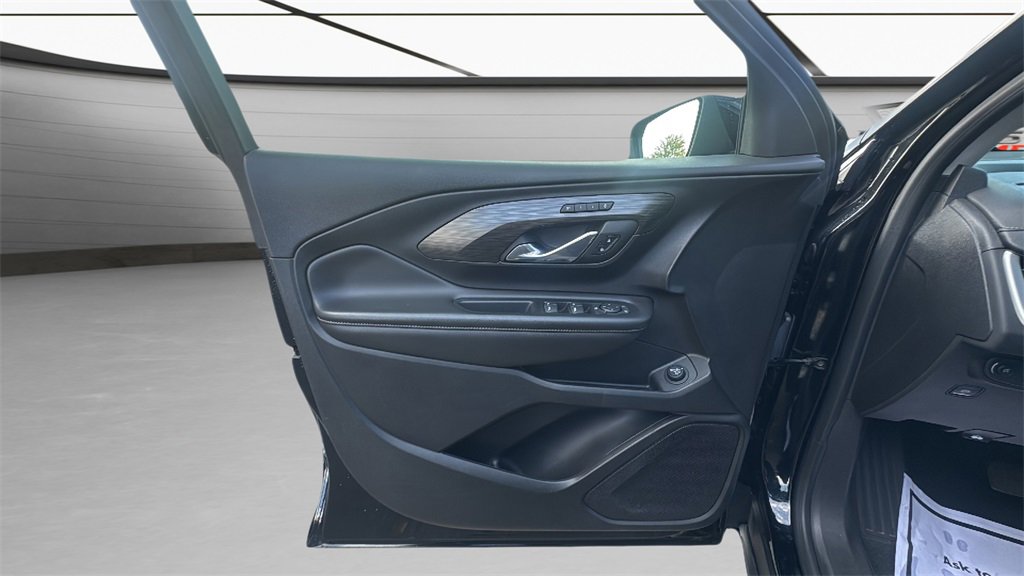 2023 Gmc Terrain SLT photo 17