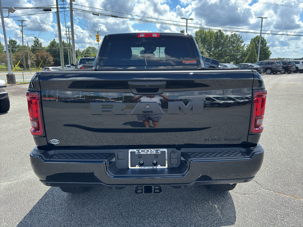 2025 Ram 2500 Big Horn photo 6