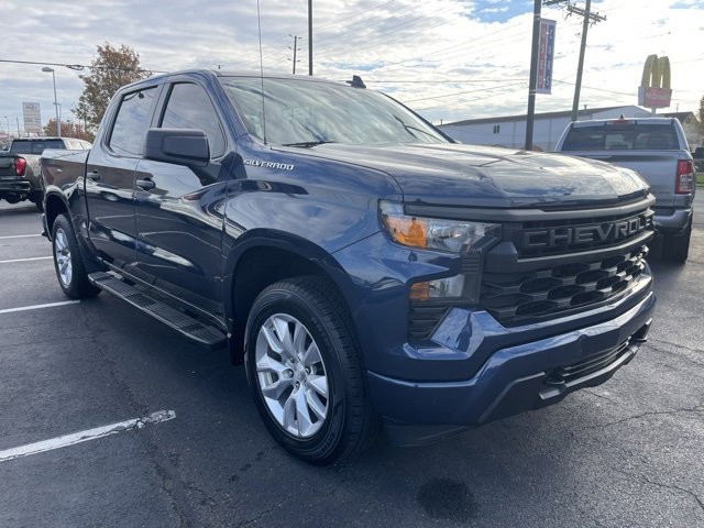 2022 Chevrolet Silverado 1500 Custom's photo