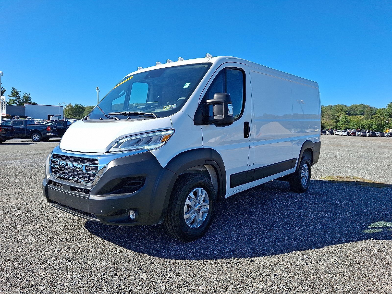 2025 Ram ProMaster 1500 SLT photo 3