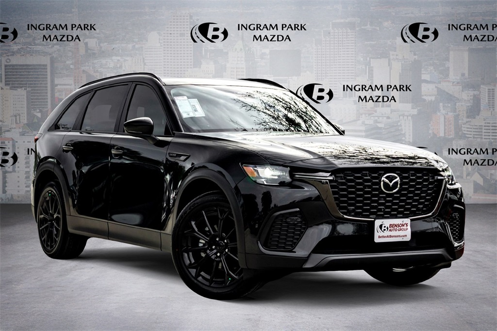 2026 Mazda CX-70 Preferred Package's photo