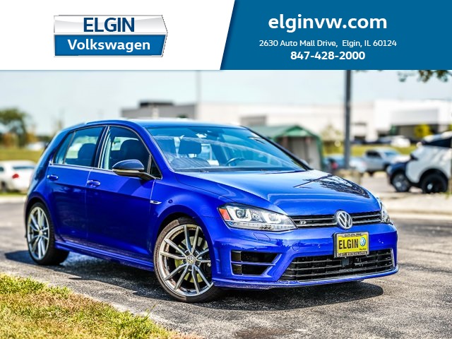 2017 Volkswagen Golf R 4Motion photo 2
