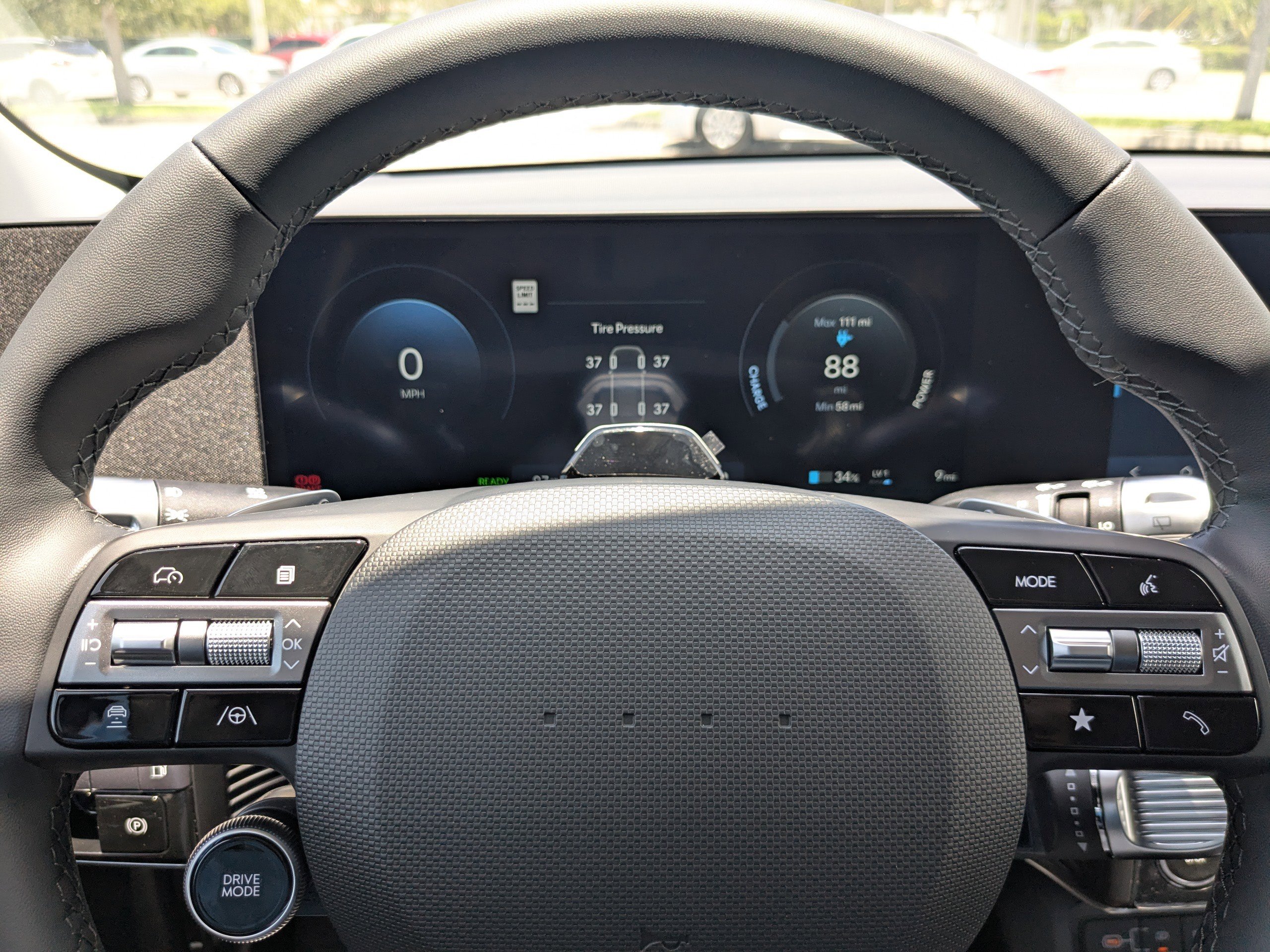 2025 Hyundai Ioniq 5 SE photo 18