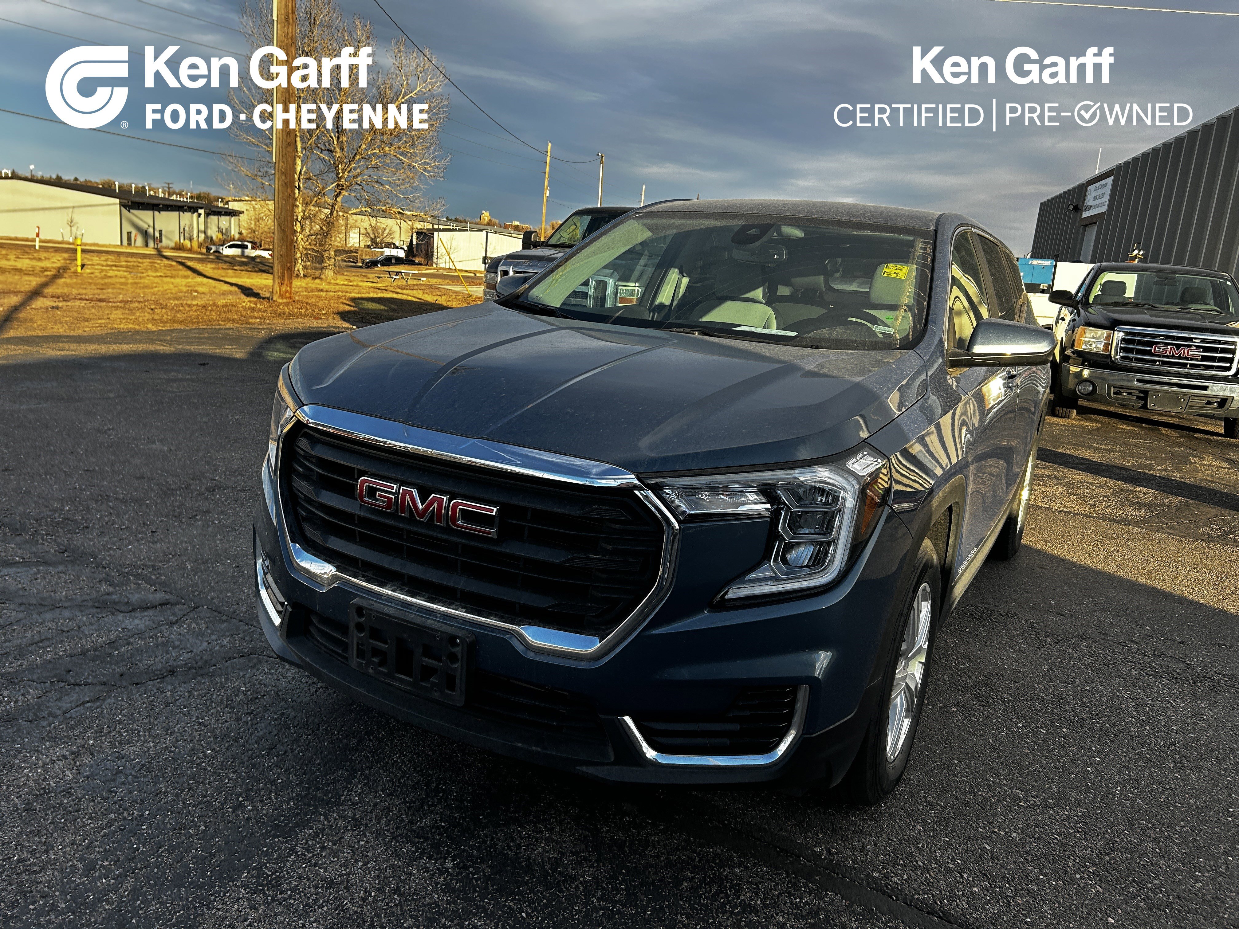 2024 GMC Terrain SLE's photo