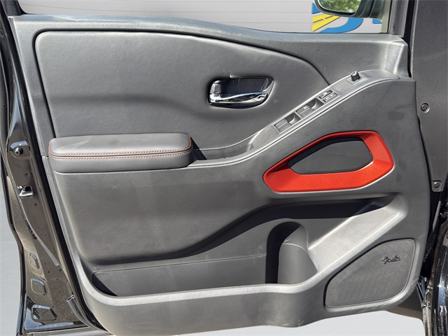 2025 Nissan Frontier PRO-4X photo 27