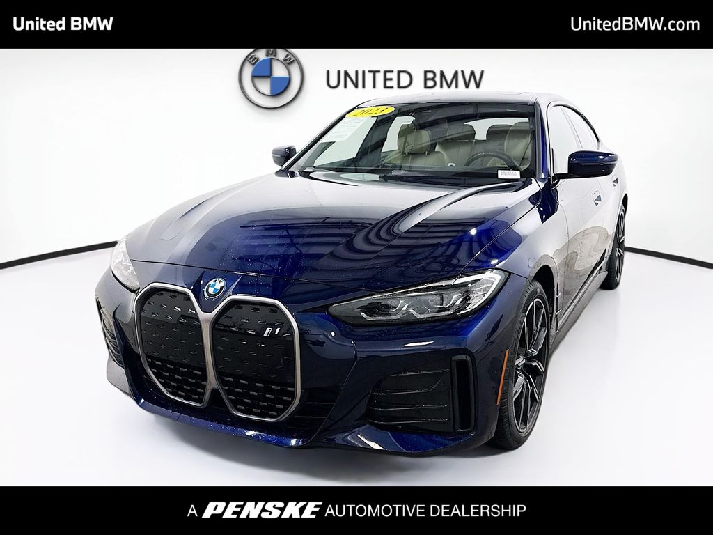 2023 BMW i4 40's photo