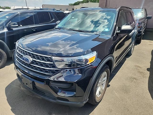 2022 Ford Explorer XLT photo 4
