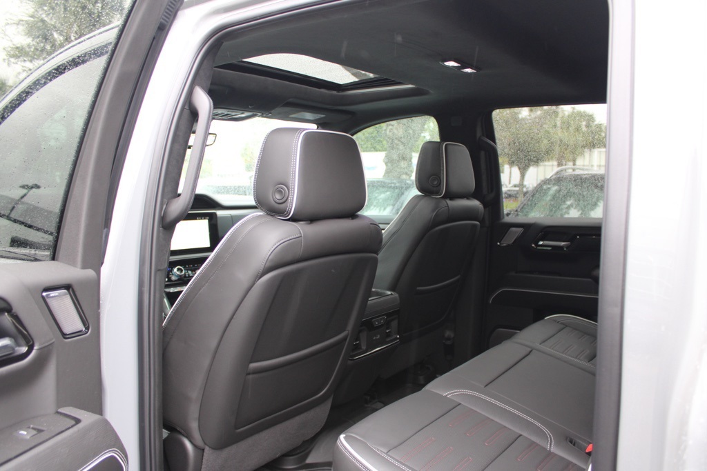 2025 Gmc Sierra 1500 AT4X photo 26