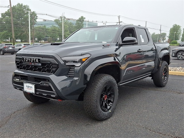 2025 New Toyota Tacoma i-FORCE MAX TRD Pro 4D Crew Cab in