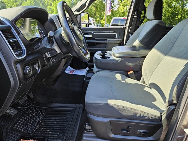 2024 Ram 3500 Big Horn photo 8
