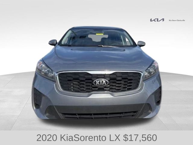 2020 Kia Sorento LX photo 2