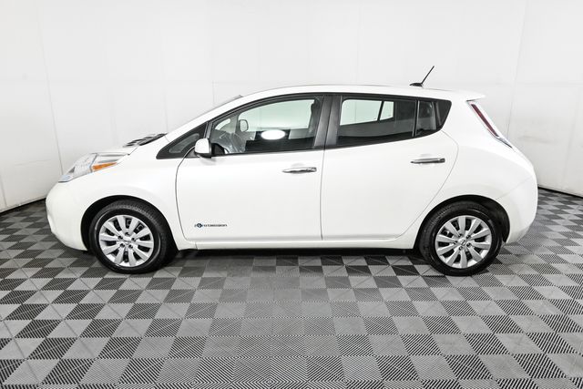 Used 2015 Nissan LEAF S with VIN 1N4AZ0CP7FC316673 for sale in Chamblee, GA