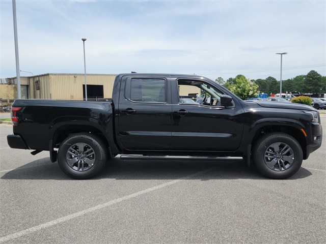 2025 Nissan Frontier Crew Cab SV photo 2