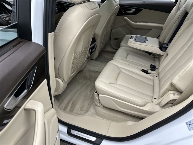 2018 Audi Q7 3.0T Prestige photo 11