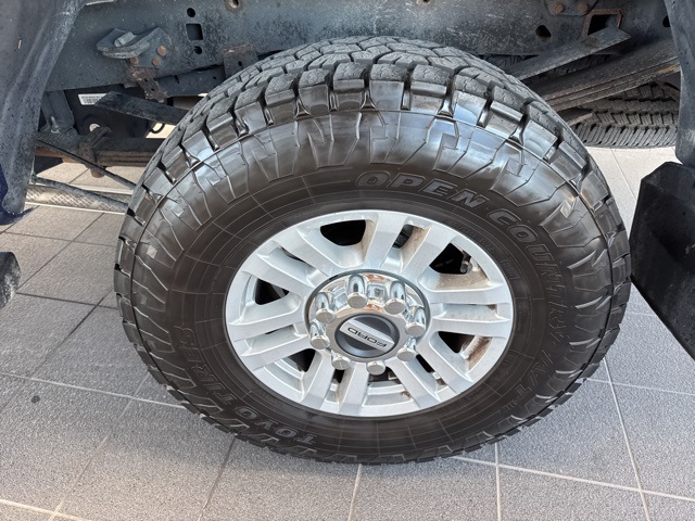 2018 Ford F-350 XLT photo 3