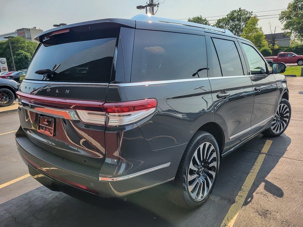 2022 Lincoln Navigator Black Label photo 6