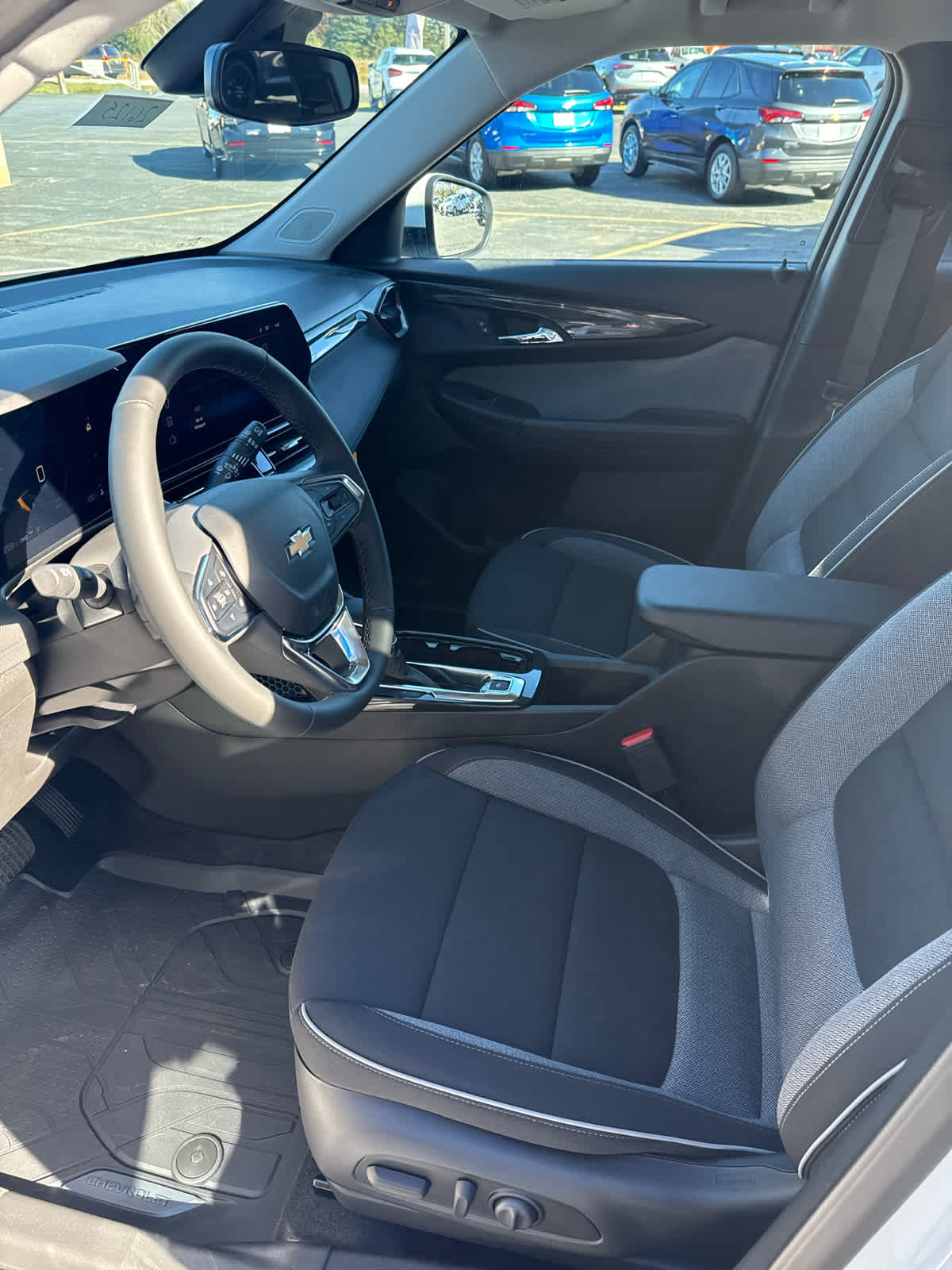 2026 Chevrolet Trailblazer LT photo 4