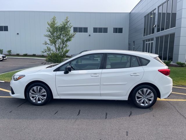 2023 Subaru Impreza Base photo 8