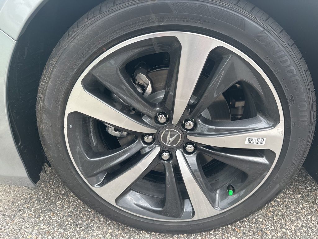2025 Acura TLX Technology photo 8