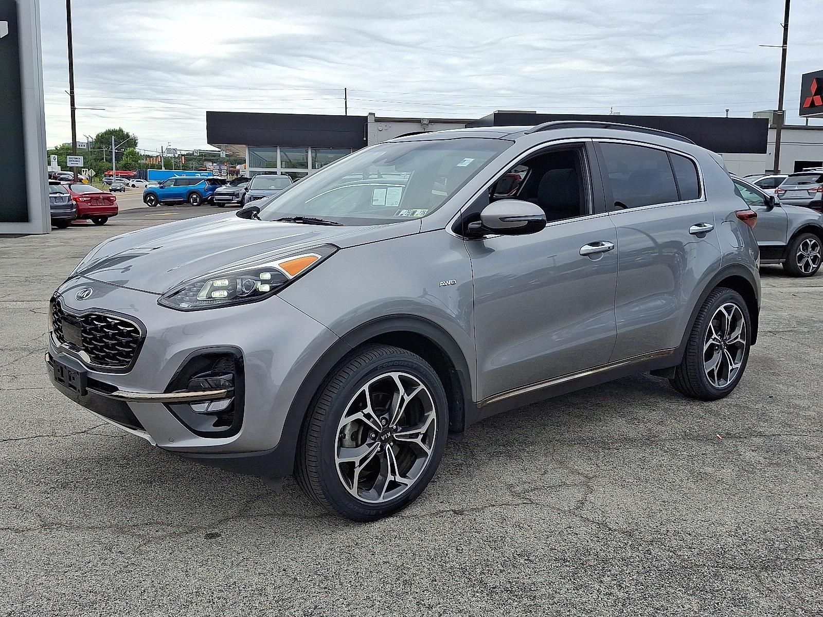 2022 Kia Sportage SX Turbo photo 3