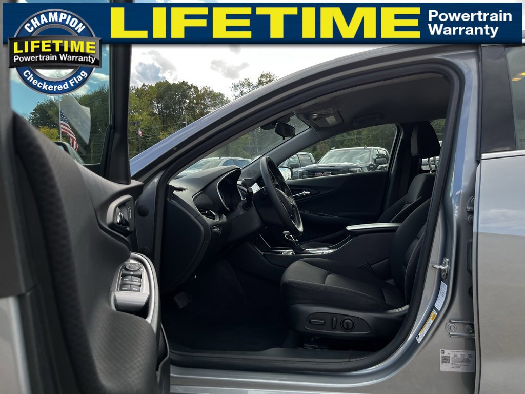 2024 Chevrolet Malibu 1LT photo 8