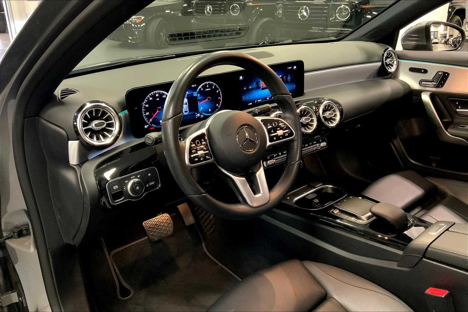 2021 Mercedes Benz A 220 photo 15