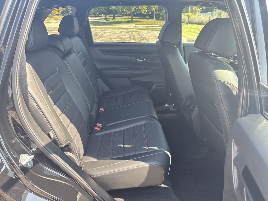 2025 Honda CR-V Hybrid Sport-L photo 28