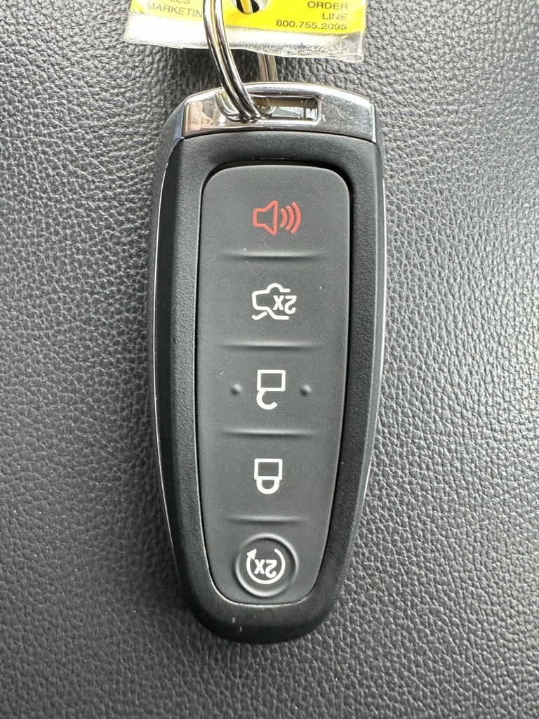 2019 Ford Escape Titanium photo 29
