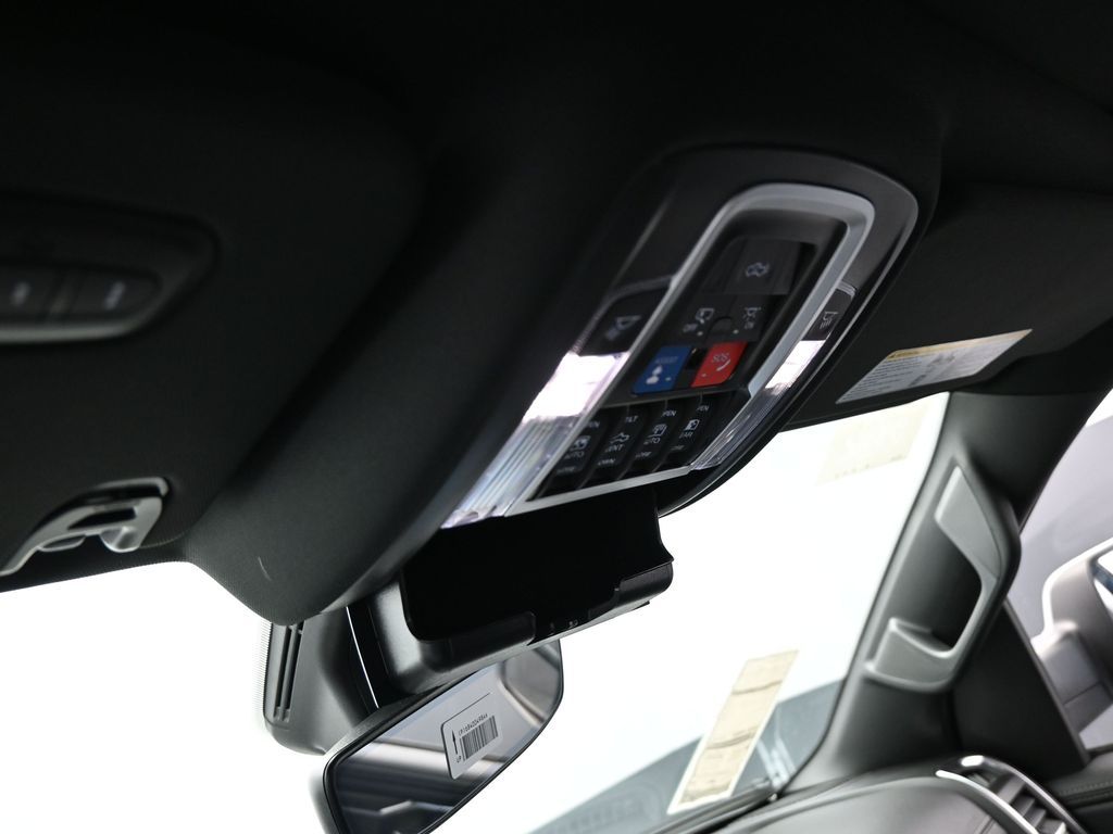 2025 Ram 1500 Laramie photo 26