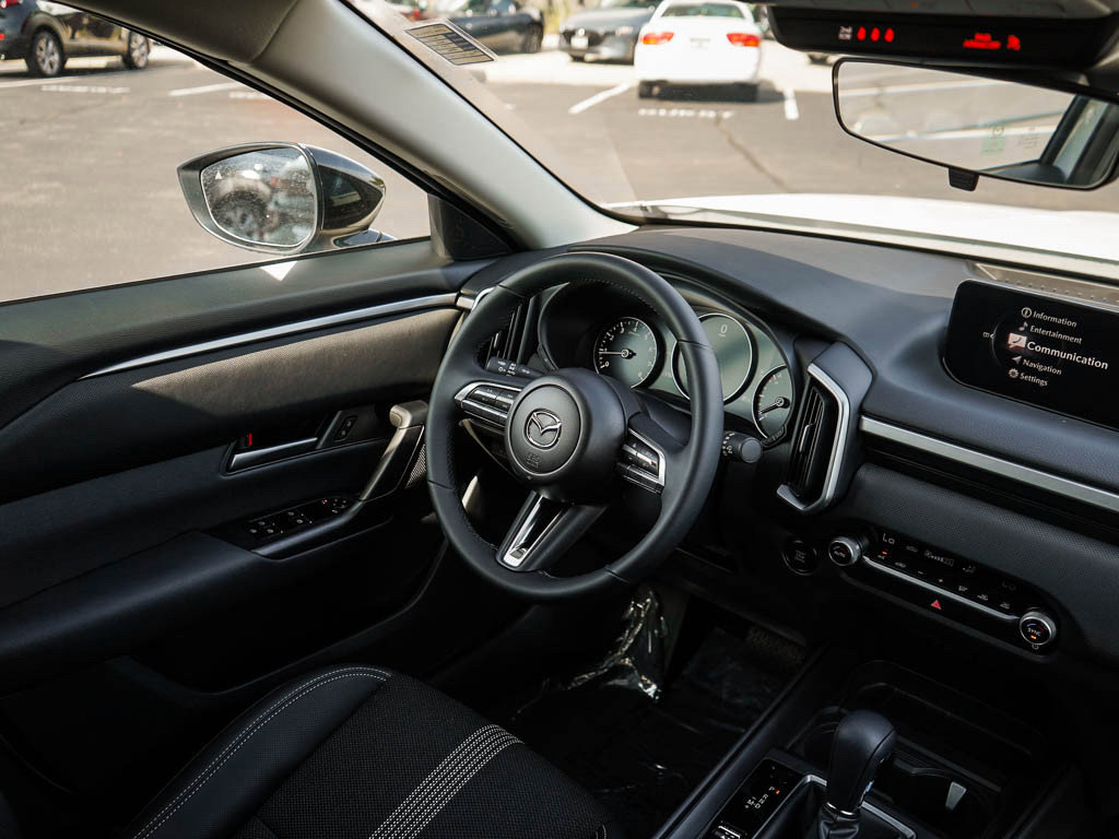 2025 Mazda CX-50 2.5 Select photo 13