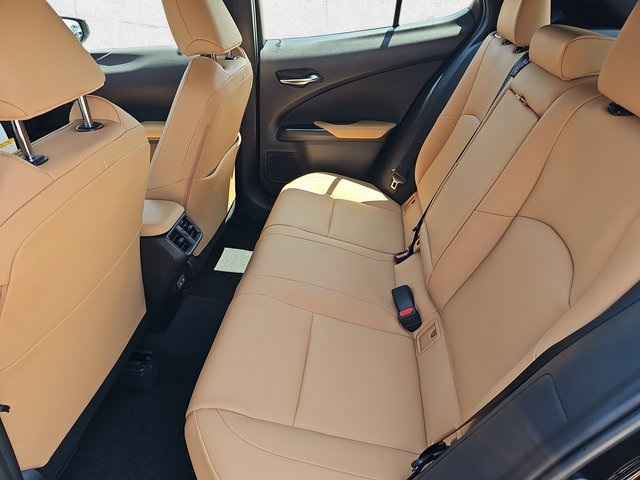 2025 Lexus UX Premium photo 14